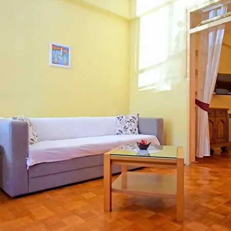 Adriana Apartment *