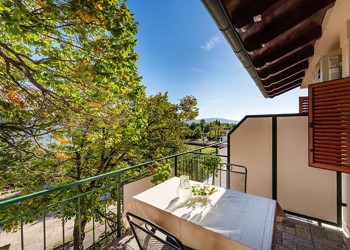 Adriana Apartment