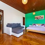 Adriana Apartament Starigrad Paklenica