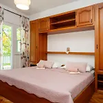 Apartament Adriana *