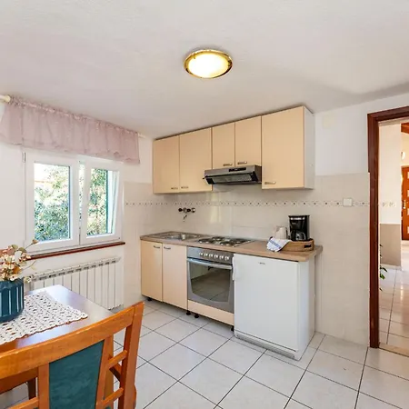 Apartament Adriana Starigrad Paklenica