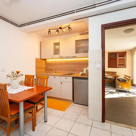 Adriana Apartament Starigrad Paklenica