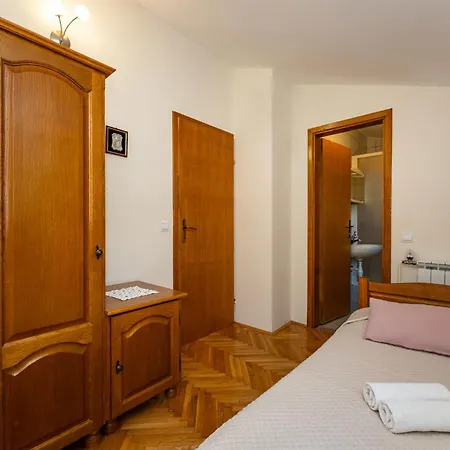 Apartment Adriana Starigrad Paklenica